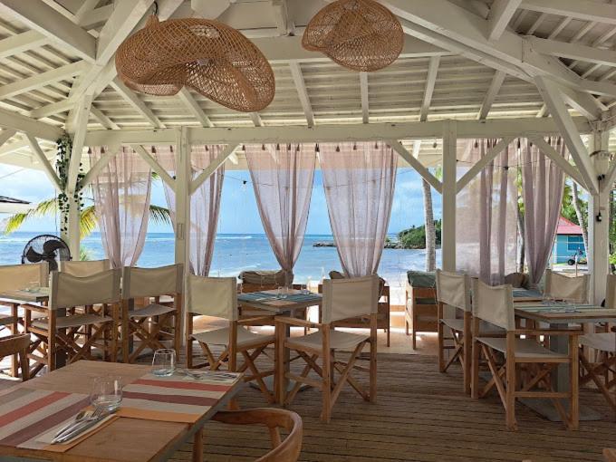 Studio Olia A P&V - Plages, Piscines Et Vue Mer! Sainte-Anne  Exterior foto