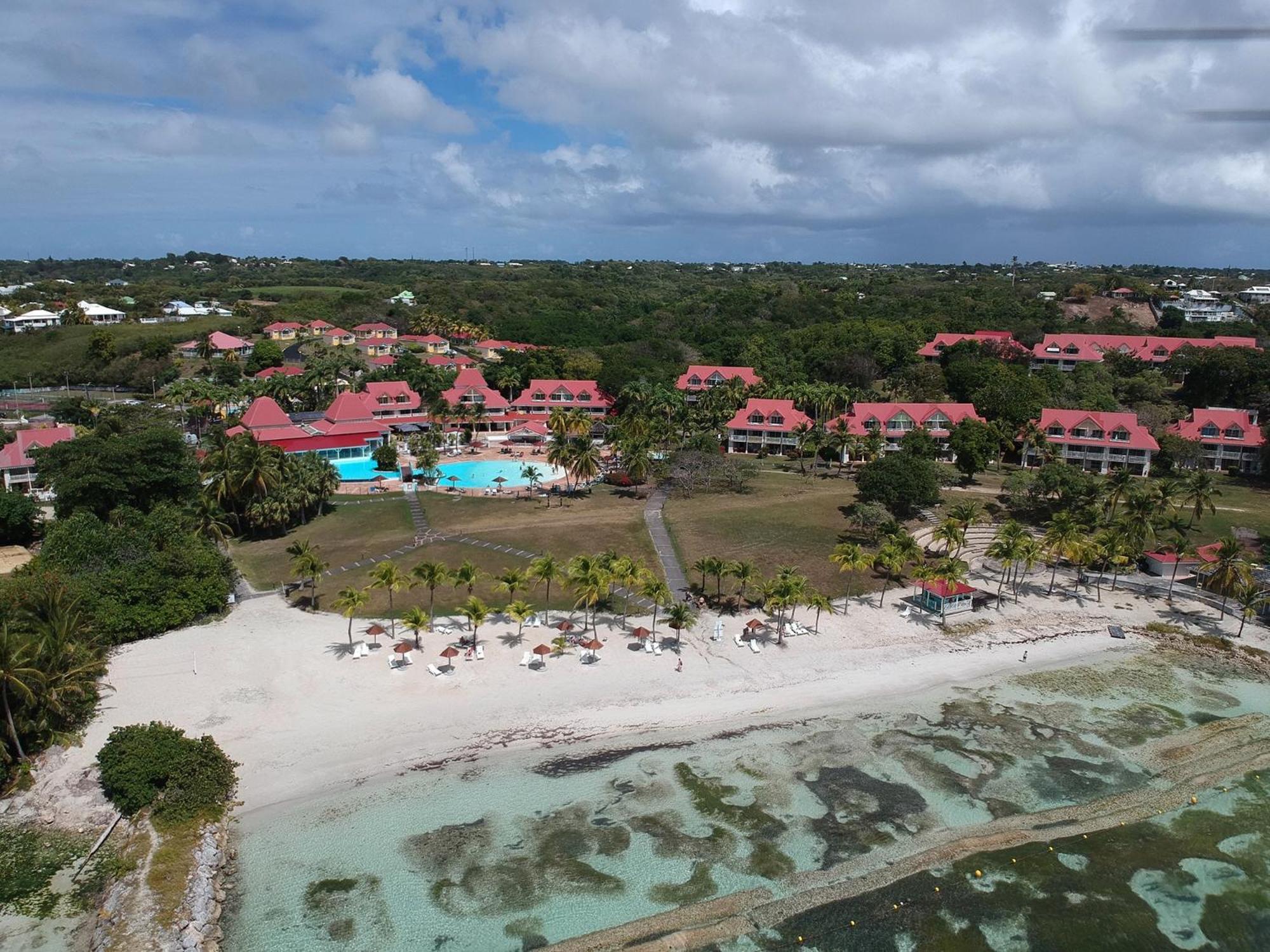 Studio Olia A P&V - Plages, Piscines Et Vue Mer! Sainte-Anne  Exterior foto